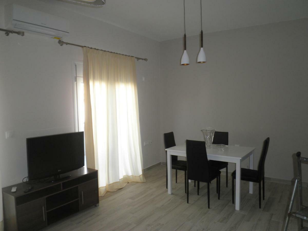 Central Luxurious Suite Near Lighthouse Alexandroupoli Exterior photo